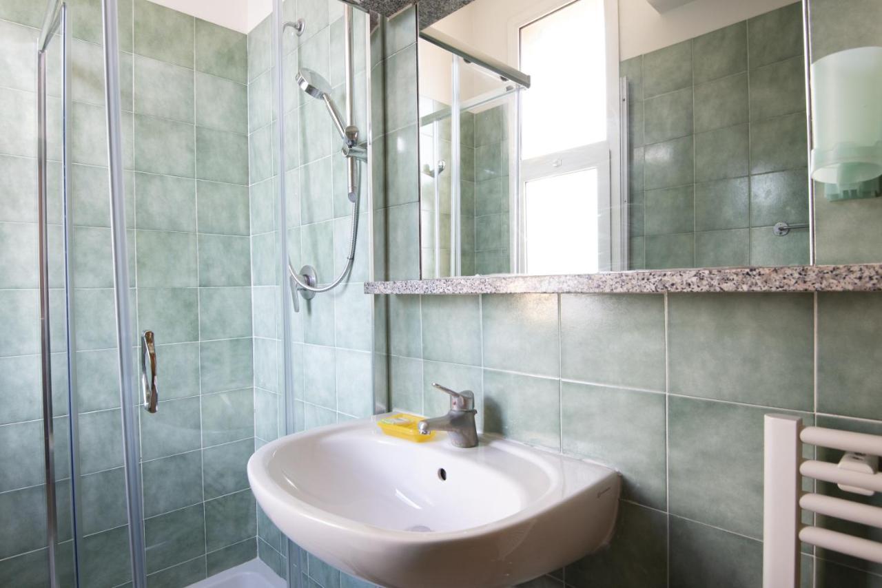 Hotel Picador Римини Екстериор снимка